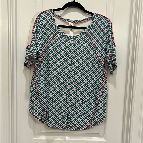 Geometric Patterned Women's Top by Sew in Love - Picture 1 of 5